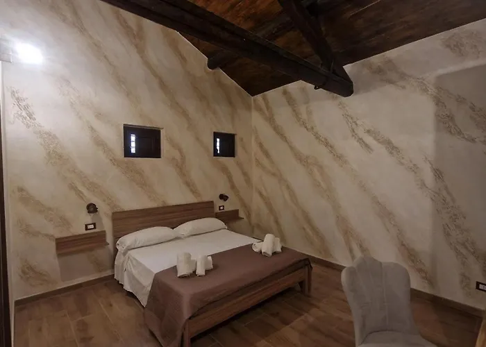 La Ciminiera Bed & Breakfast 4*